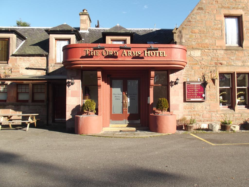 Ord Arms Hotel Muir of Ord Eksteriør billede